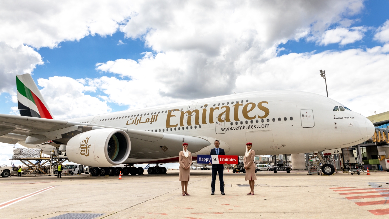 emirates travel to france